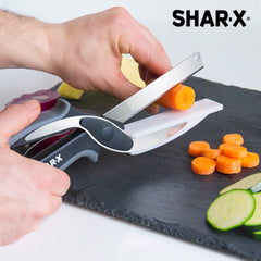 Blade & Board Scissor-Knife with Integrated Chopping Board